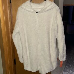 Colsie Sleep Romper Size Small NWT